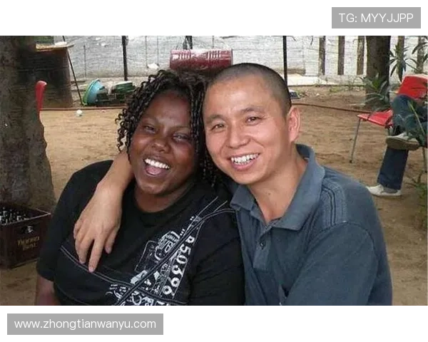 朱雪莹这日常完全不像场上拼命，居然爱买这些土豪小玩意儿！